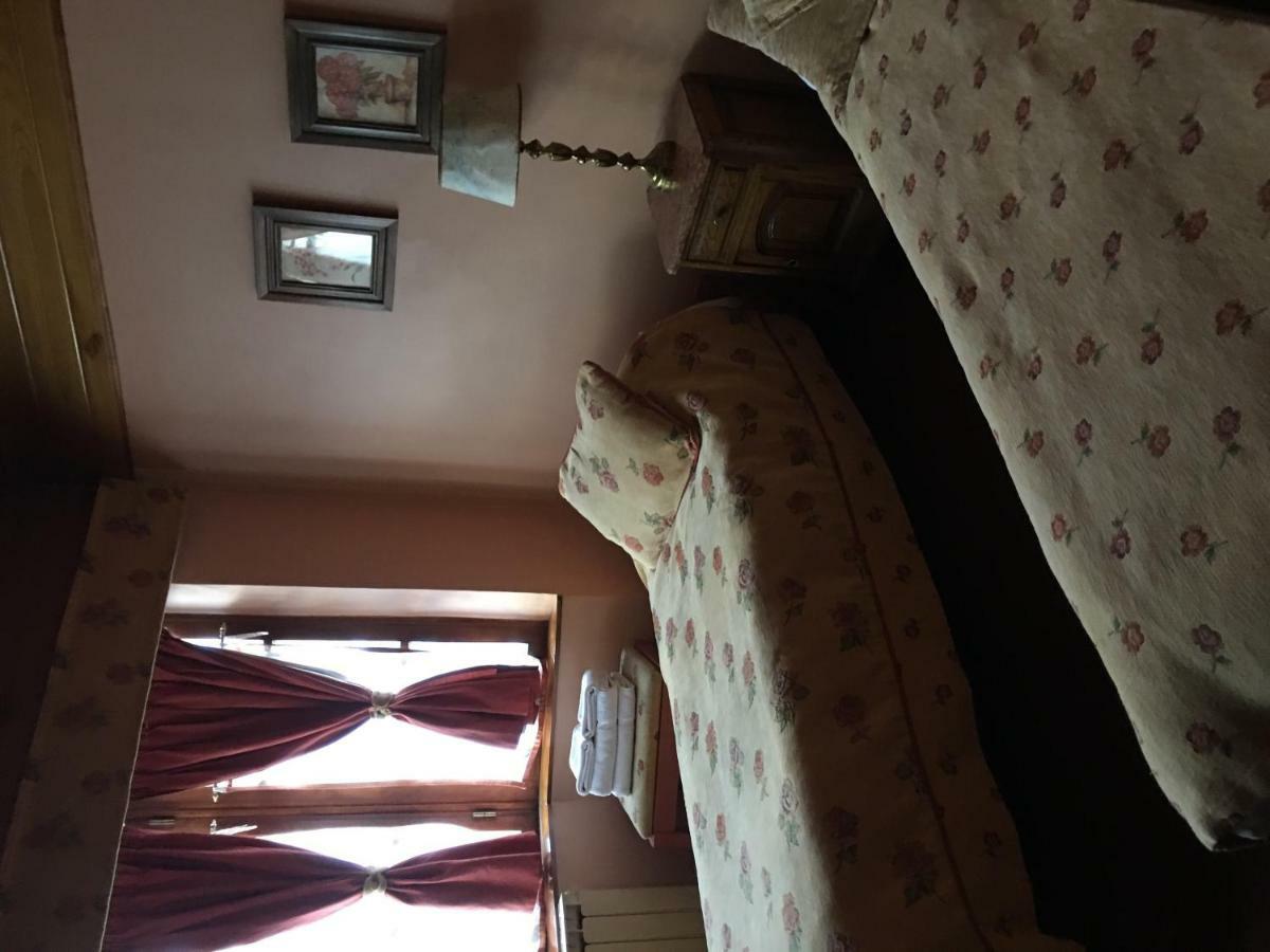 Hosteria Residencia Linares Ушуая Экстерьер фото